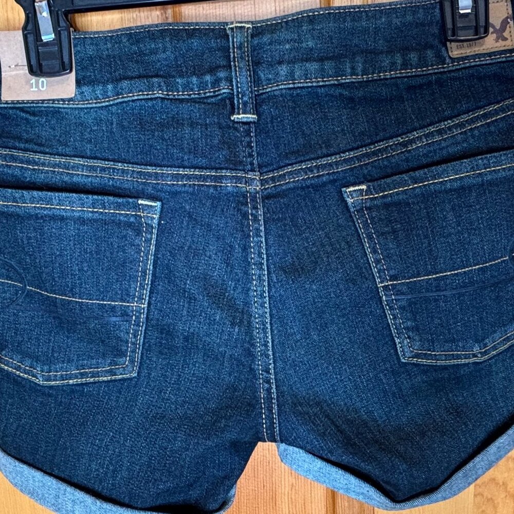 American Eagle Outfitters Women's NWT Midi Stretch Dark Wash Denim Shorts - Picture 7 of 16